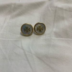 Tory Burch Logo Stud Earrings in Mother of Pearl